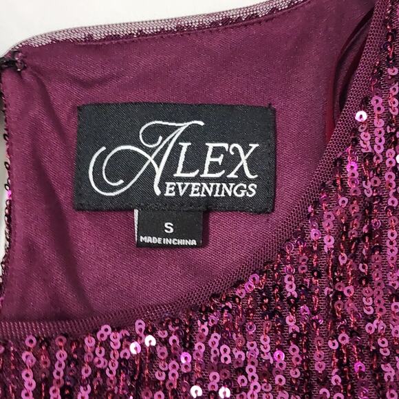 Alex Evenings Purple Sequin Short Sleeve Blouse Top Size Small NWT - Picture 4 of 5